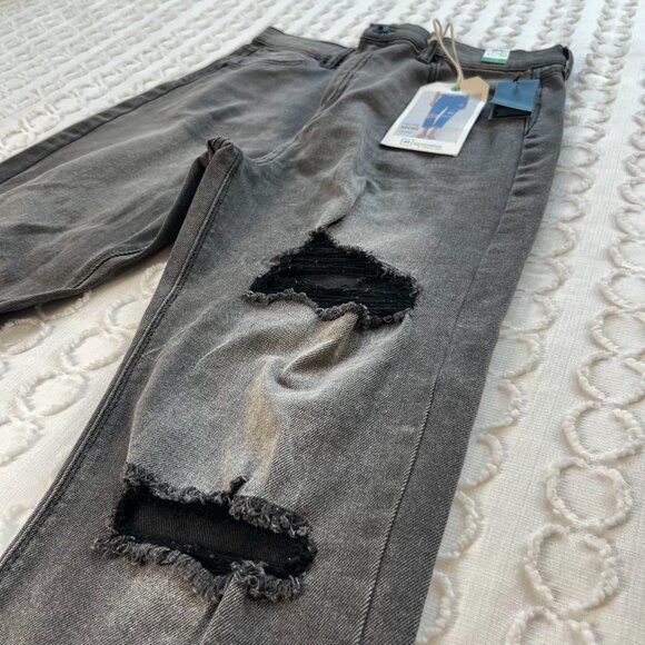 RE Generation by Celebrity Pink Jeans Women's 11 / 30 High Rise Mom Mindful - Picture 2 of 7